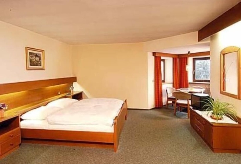 酒店 Gasthof Zur Sonne