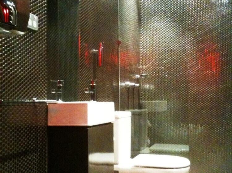 ホテル The Burwood Inn