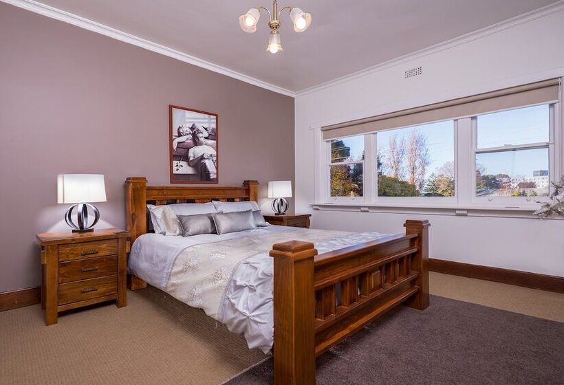 Jones On Wilson Boutique B&b