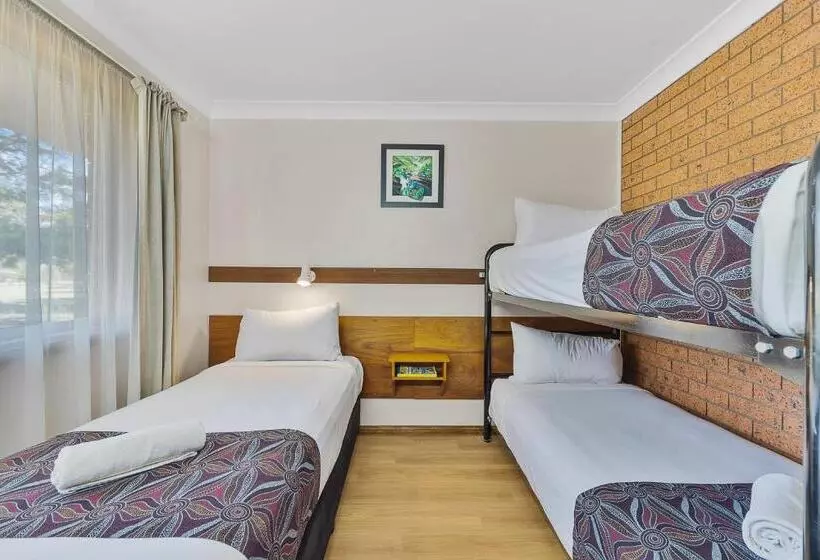 モーテル Castlereagh Motor Inn
