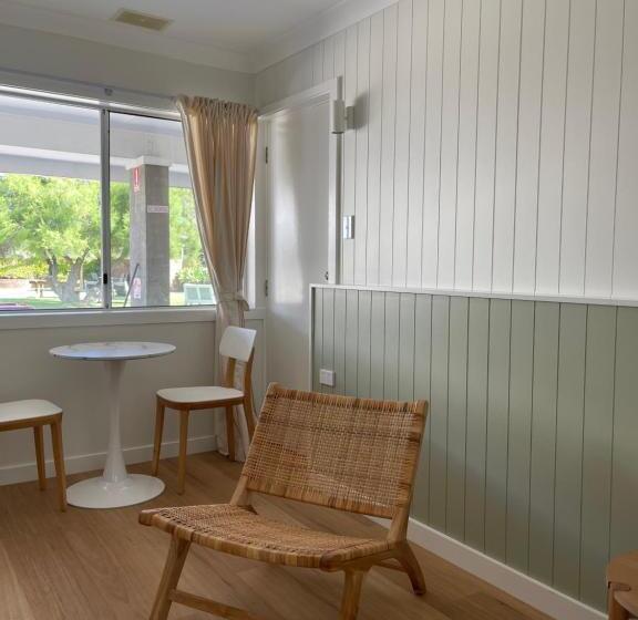 모텔 Archy S On The Lake