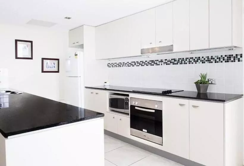 Ocean Views Resort Caloundra