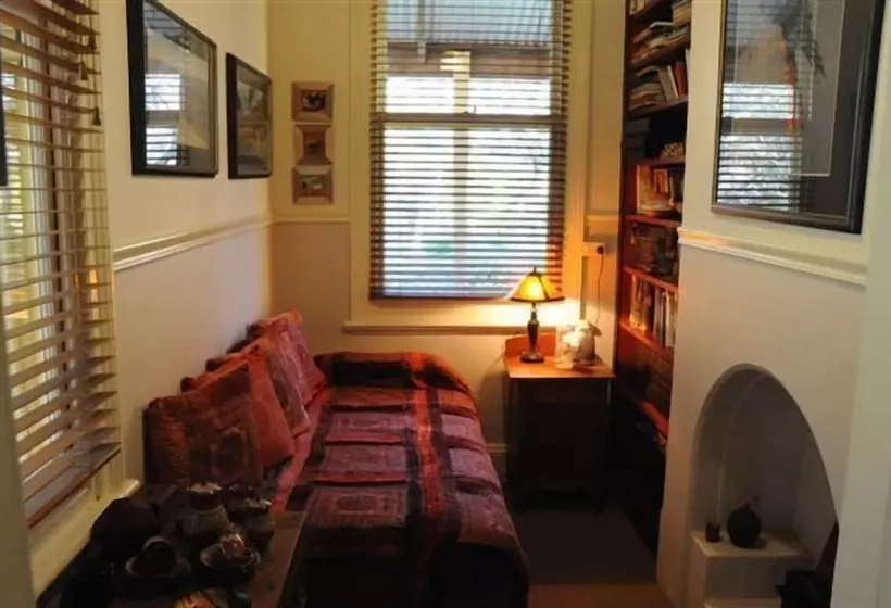 Lomakeskus Ford House Bed & Breakfast