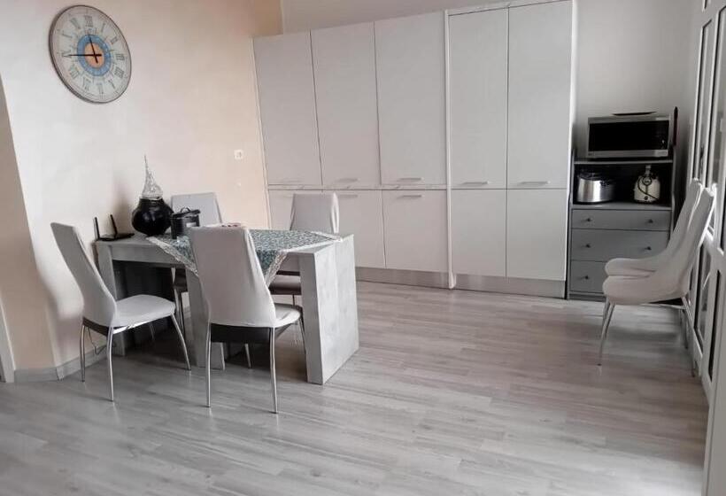 مبيت وإفطار La Luna Nel Pozzo