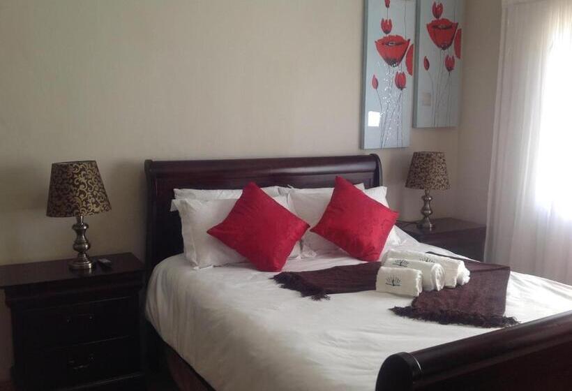 مبيت وإفطار Marang Gardens Lodge