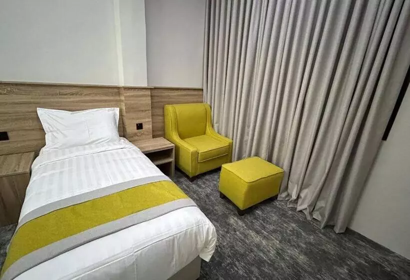 هتل Madinah Deluxe