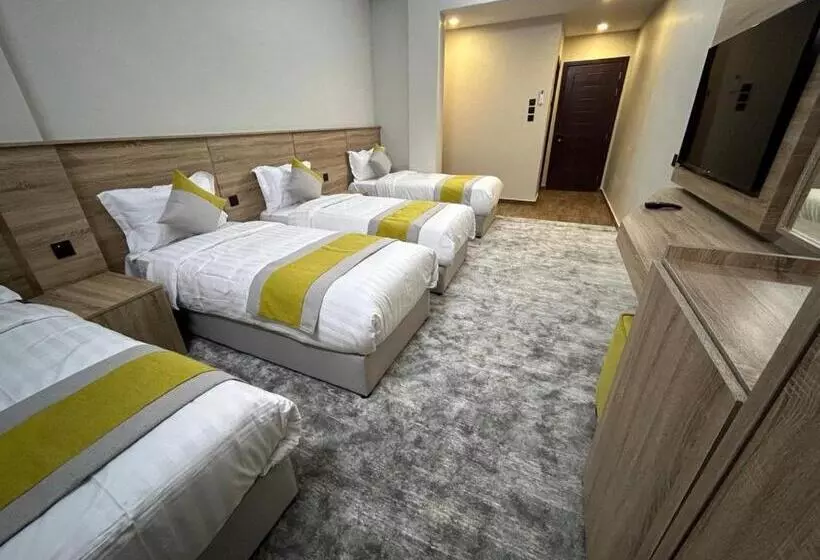 هتل Madinah Deluxe