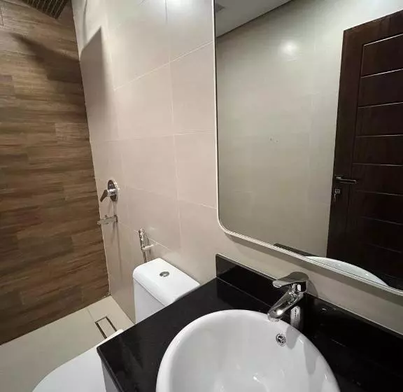 هتل Madinah Deluxe