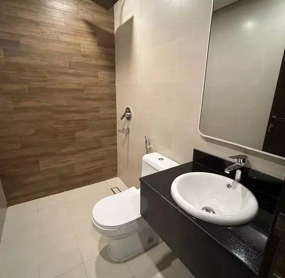 هتل Madinah Deluxe