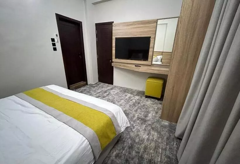 هتل Madinah Deluxe