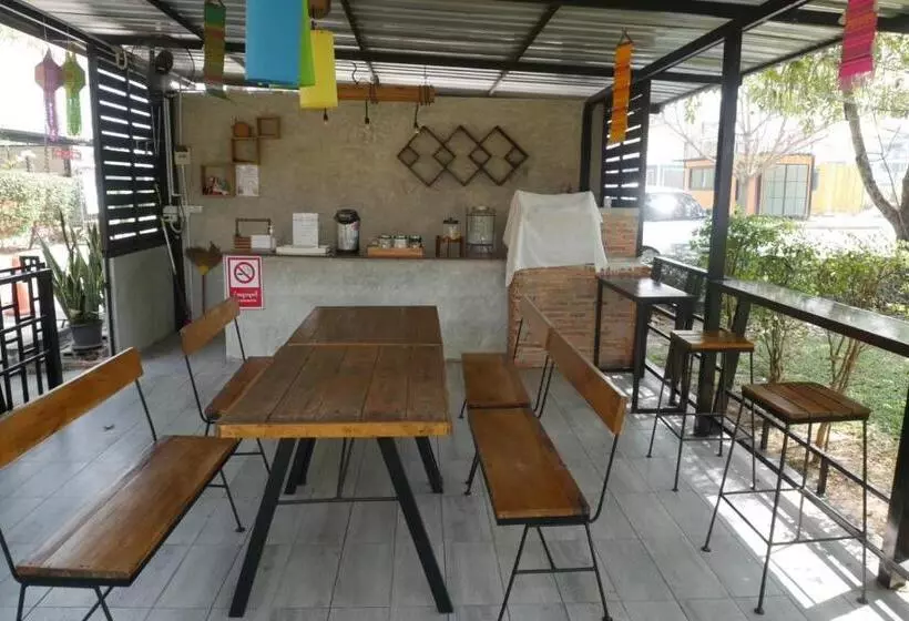 Hotelli โรงแรมแม่วังรีสอร์ท