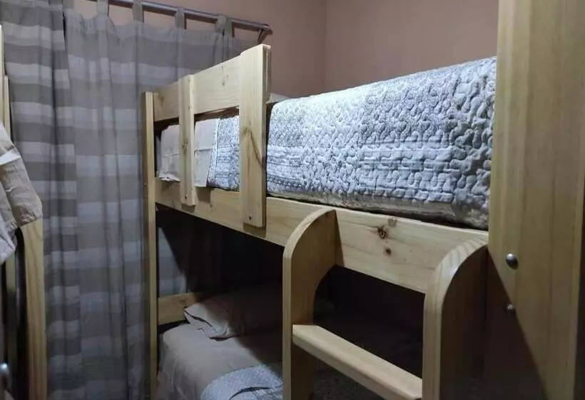 پانسیون Hostel Casa Belén