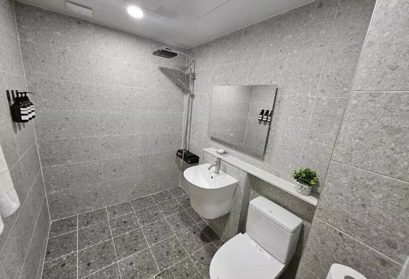 Hotelli Jeong Ansan Seonbu