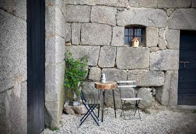 Aamiaismajoitus (B&B) Chambres Et Tables D Hôtes   Les Ateliers De Pontajou   Pèlerin Navette Gratuite à Saugues