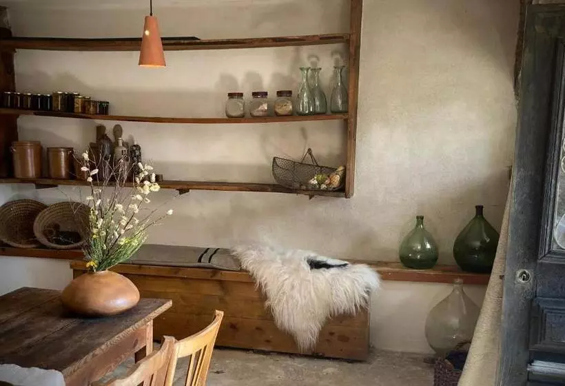 Aamiaismajoitus (B&B) Chambres Et Tables D Hôtes   Les Ateliers De Pontajou   Pèlerin Navette Gratuite à Saugues