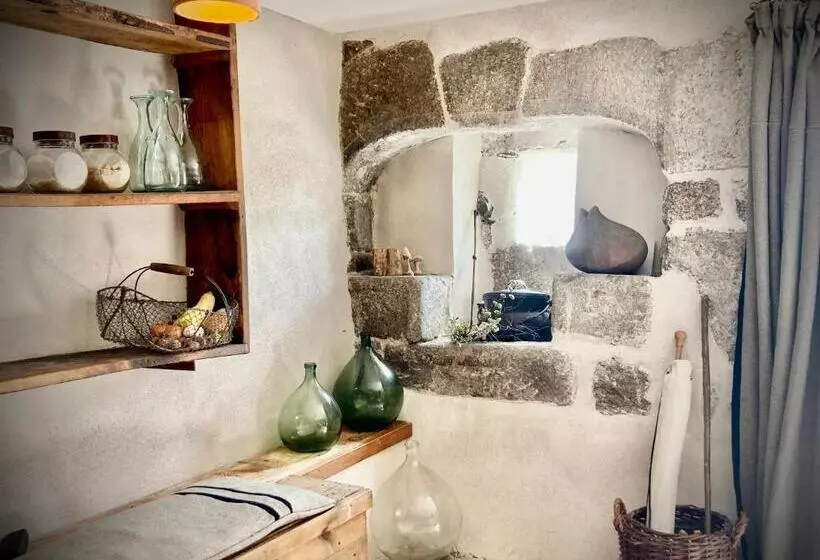 Aamiaismajoitus (B&B) Chambres Et Tables D Hôtes   Les Ateliers De Pontajou   Pèlerin Navette Gratuite à Saugues