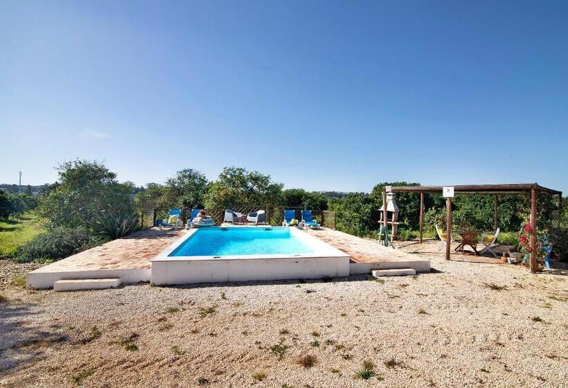 تختخواب و صبحانه Quinta Tapada Dos Machados