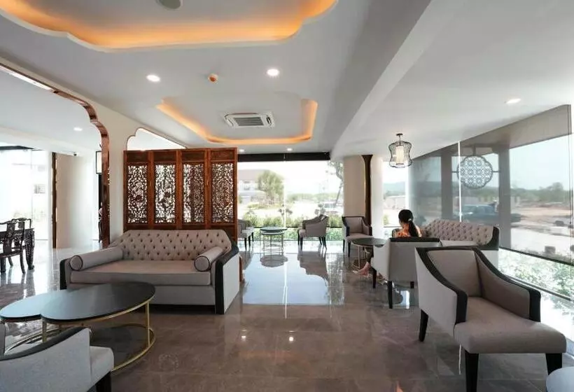 Hotelli โรงแรมออร่า สงขลา