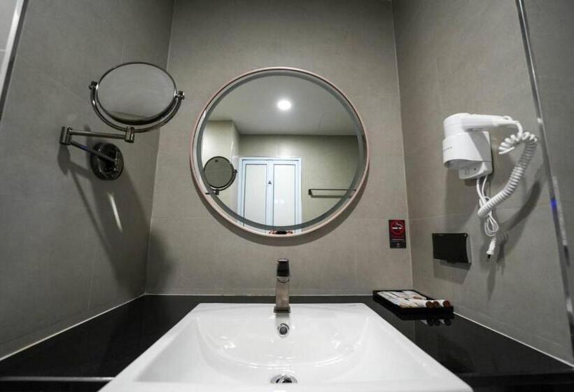 Hotel โรงแรมออร่า สงขลา