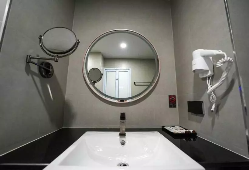 Hotelli โรงแรมออร่า สงขลา