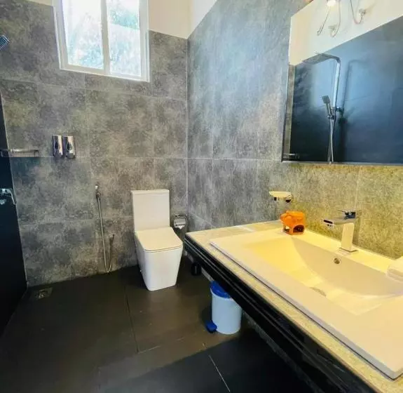 هتل Downsouth Cabanas