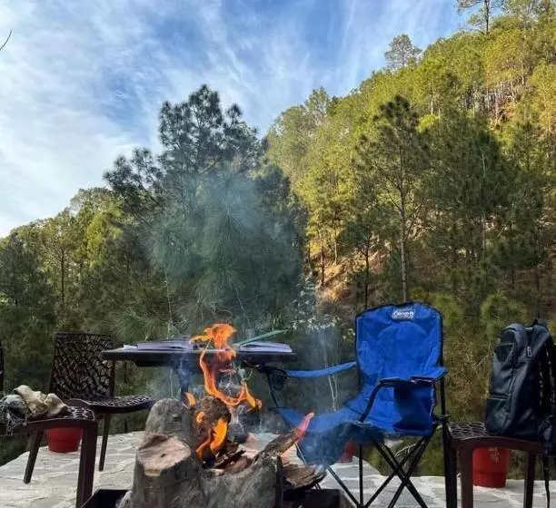 Hotelli Kabana De Nature