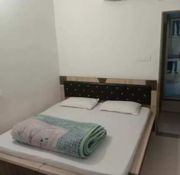 Hotelli Laddu Gopal Guest House