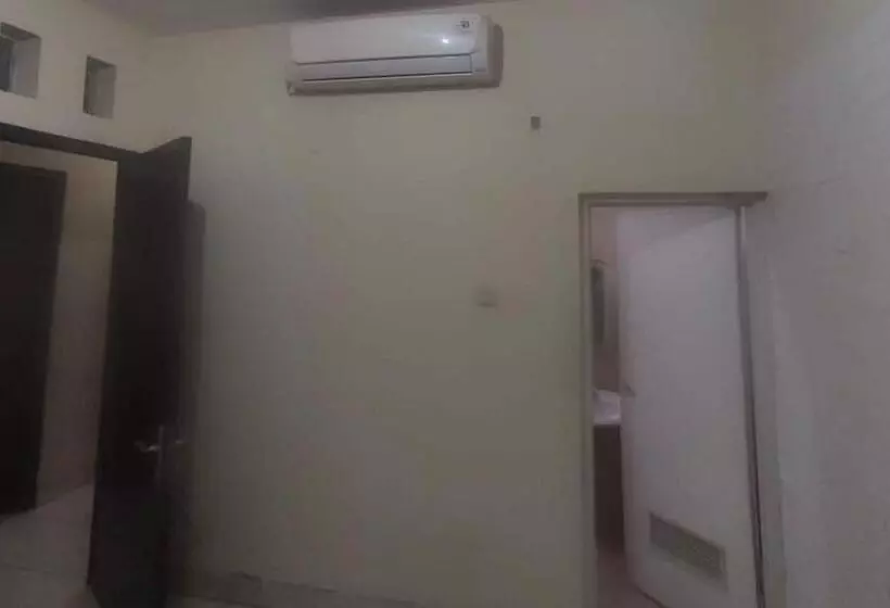 Hotelli Oyo 93836 Budi Residence 1