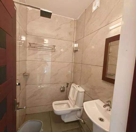 Hotelli Paul Residency