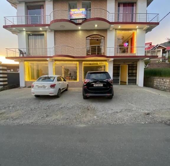 Hotel Prafull By Peace Lily Group