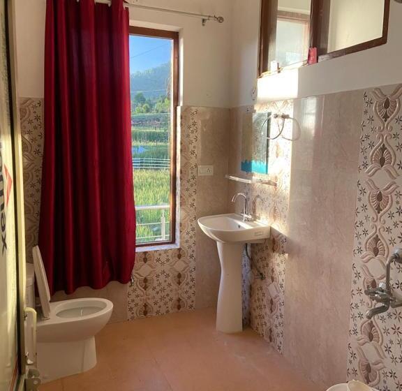 Hotel Prafull By Peace Lily Group