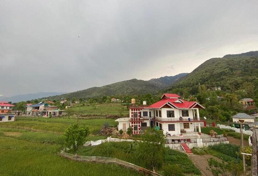 Hotel Prafull By Peace Lily Group