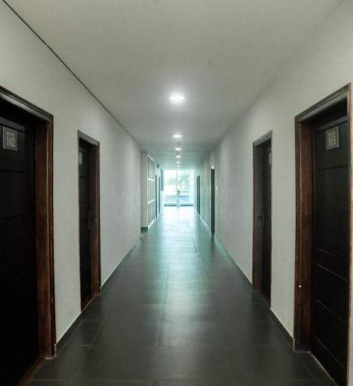 בית מלון כפרי The Himbs