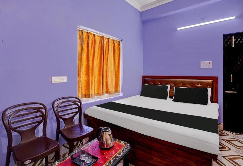 ホテル O Om Palace & Banquet Hall