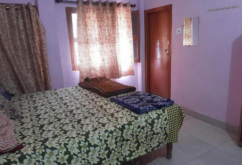 Pensjonat Ram Priya Gest House 5 Mint Waking Ram Mandir