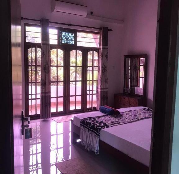 بنسيون Sisil Villa