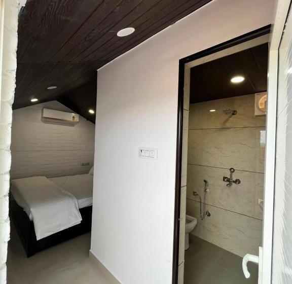 Pensjonat The Royal Hut