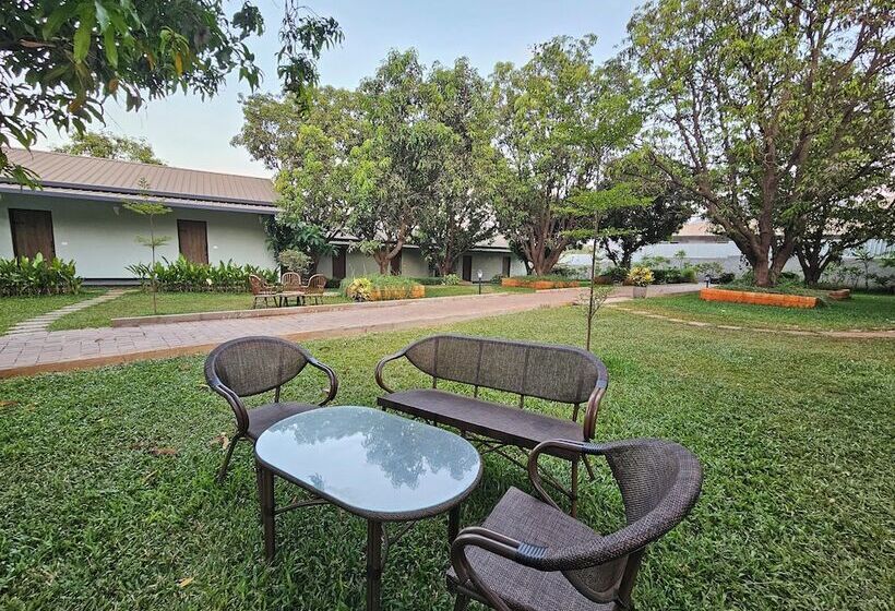 River Estates Luxury Resort & Spa