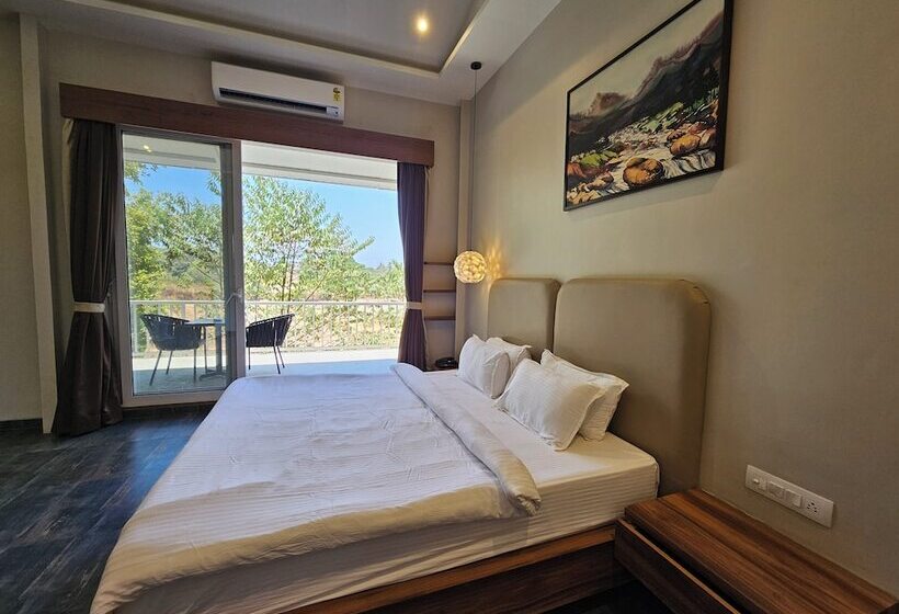 River Estates Luxury Resort & Spa