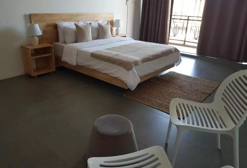 تختخواب و صبحانه Villas Rocher   Standard Suite 3a