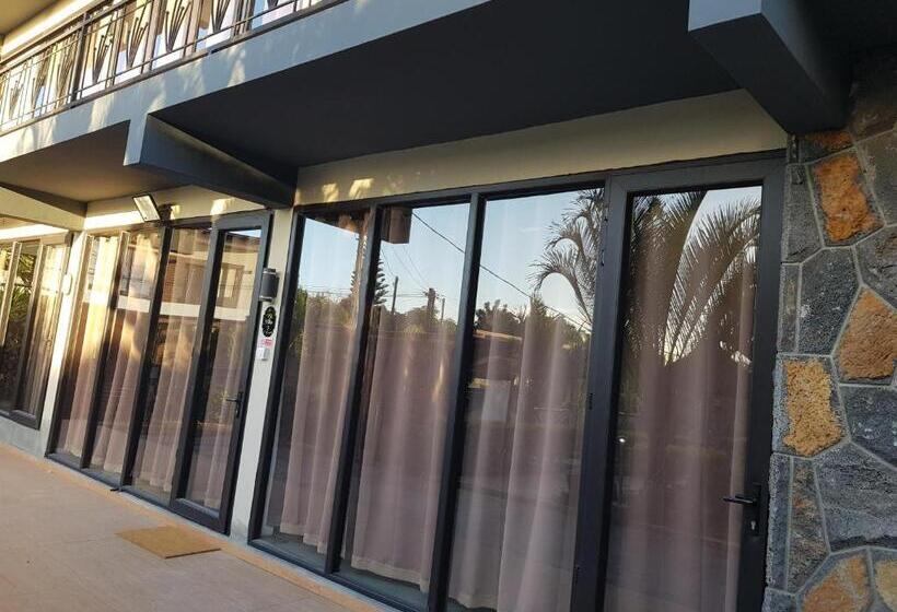 مبيت وإفطار Villas Rocher   Standard Suite 3a