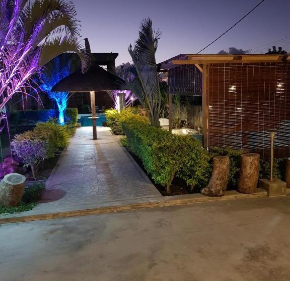 مبيت وإفطار Villas Rocher   Standard Suite 3a