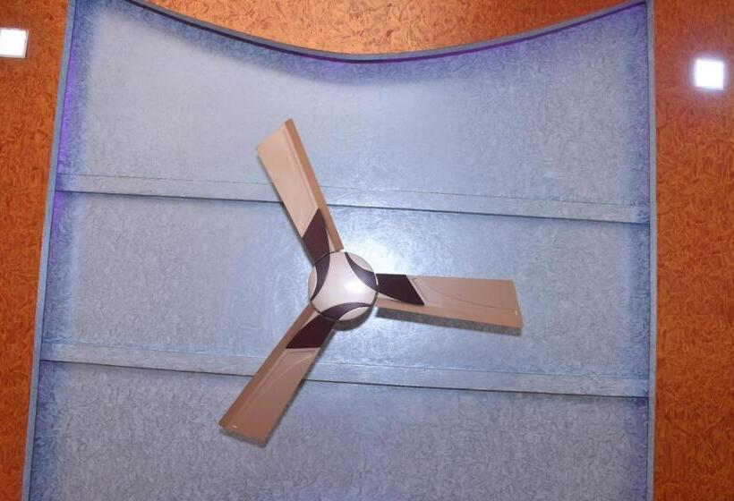 Hotell Adarsh Residency