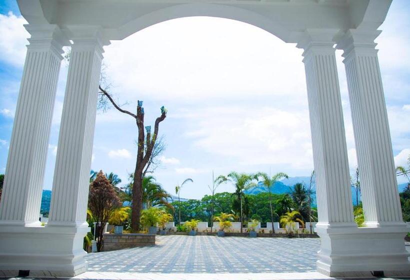 Hotel Crown Regency Badulla