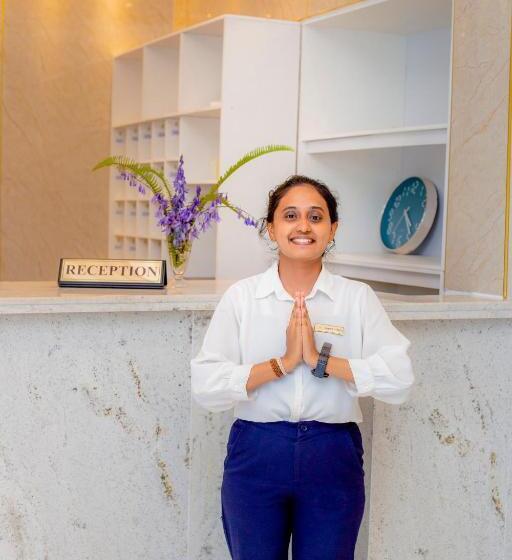 Hotel Crown Regency Badulla