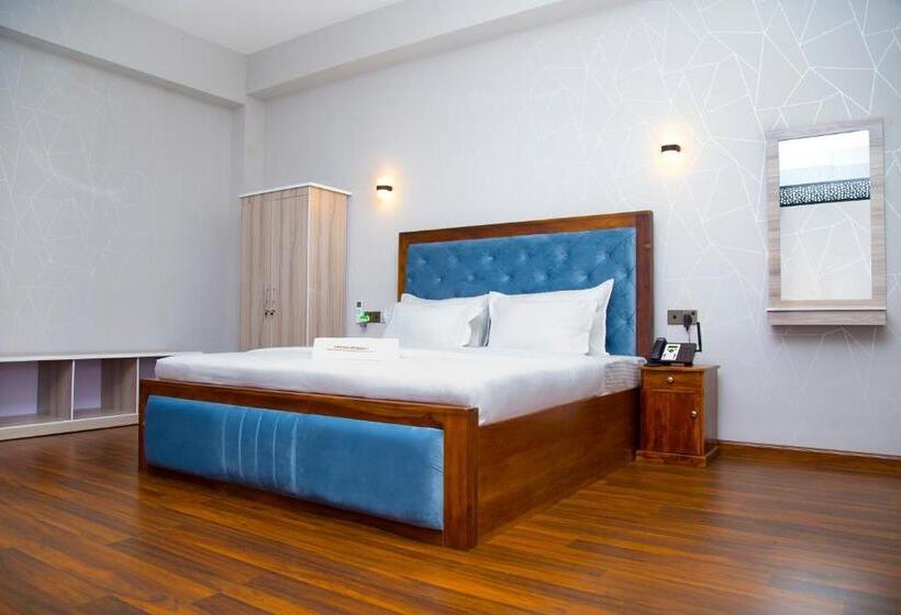 Hotel Crown Regency Badulla