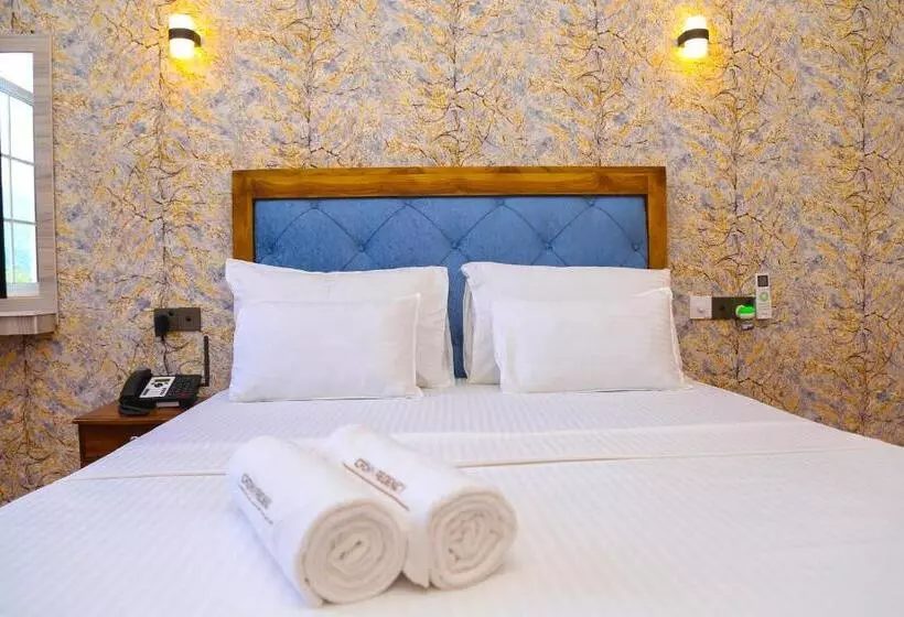 Hotelli Crown Regency  Badulla