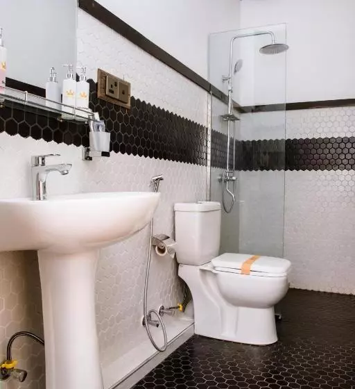 Hotelli Crown Regency  Badulla