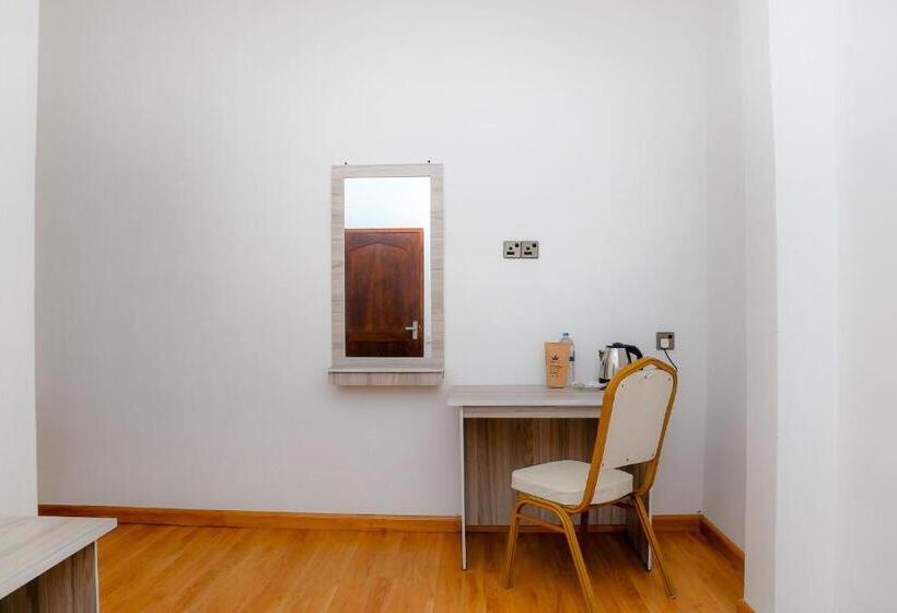 Hotel Crown Regency Badulla