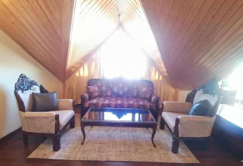 Hotel The Dancing Deer